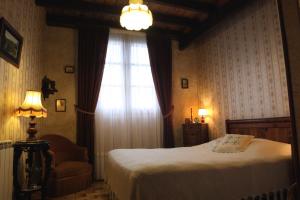 B&B / Chambres d'hotes La Marechalerie : Chambre Double Standard