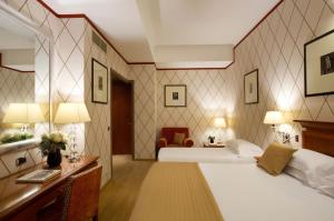 Triple Room room in Starhotels Metropole