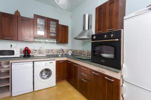 Krums Knyaz Boris One Bedroom Modern Apartment Central Sofia