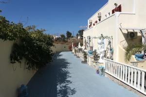 Angel Studios Dahlia Collection Santorini Greece
