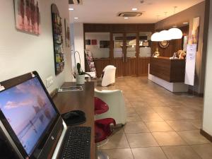 Hotels Cit'Hotel Stim'Otel : photos des chambres