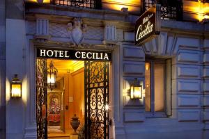 Cecilia hotel, 
Paris, France.
The photo picture quality can be
variable. We apologize if the
quality is of an unacceptable
level.