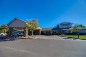 Ashmore Inn and Suites Lubbock - Post