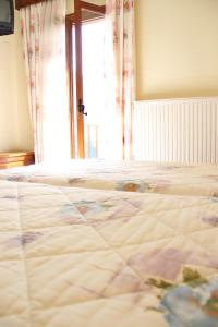 Rizoma Guesthouse Euritania Greece