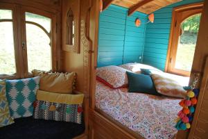 Maisons d'hotes Roulottes Montagne Pyrenees : photos des chambres