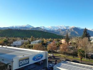 Lotus Blanc Studio- w Mountain View, Pool and Gym