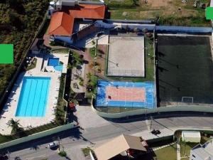 Apartamento em Condomínio Marinas Clube