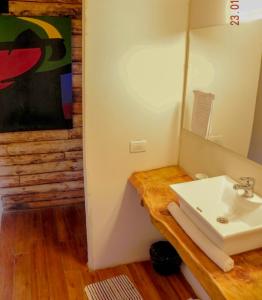 Tierra Sagrada Eco Lodge