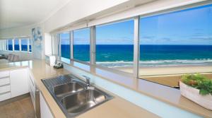 Narrowneck Court Holiday Apartments