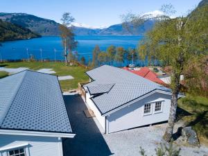 Three-Bedroom House room in Kinsarvik Camping