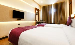 Treebo Premium Eden Residency Near Sec 29