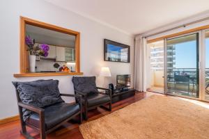 Falesia Apartment by LovelyStay