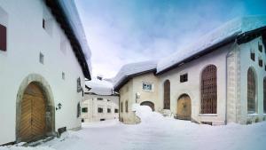 Ferienhaus Chesa Wazzau Bever Schweiz