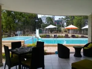 Holidays Hotel - Amborovy