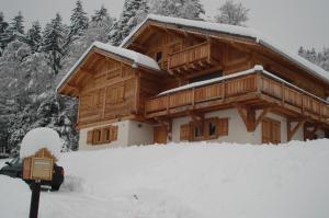 Chalets Le Caribou : photos des chambres