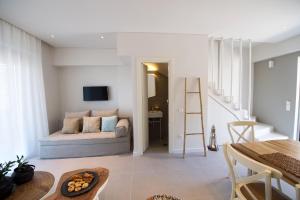 Suite with Garden View room in Crystal Waters