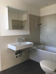 Close to Zürich centre and Airport