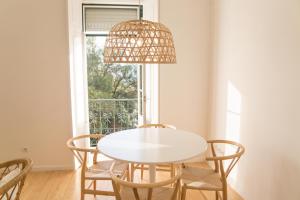 FLH Madragoa Bright Place