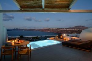 Neptune Luxury Suites Santorini Greece