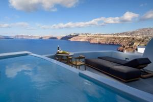 Neptune Luxury Suites Santorini Greece