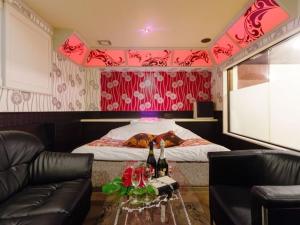 Hotel TiAMO (Love Hotel)