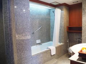 Charoen Thani Hotel, Khon Kaen