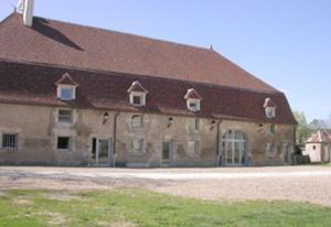 Auberges de jeunesse Domaine de Surgy : photos des chambres