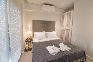 Deluxe suite with private pool and garden view