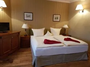 Stadtschloß Hecklingen*** - Glöthe