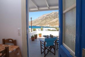 Boufounis Studios Sifnos Greece