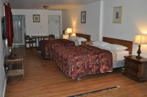 Golden Lion Motel