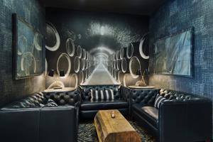 Oxford Suites Sonoma - Rohnert Park