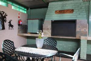 Colesview Guest House