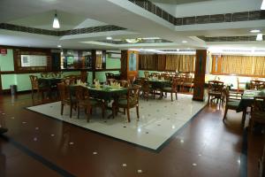 Mayura Residency