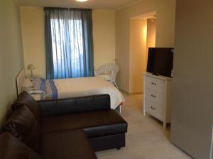 Suite mit Kingsize-Bett und Meerblick