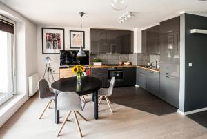 Stylowy apartament z przestronnym tarasem