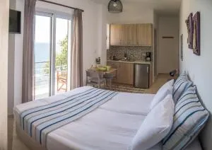 Plakias Penthouse Apt - Plakias