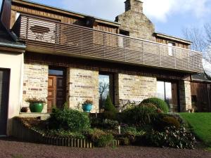 Maisons de vacances Logis de Ponthus : Maison 6 Chambres