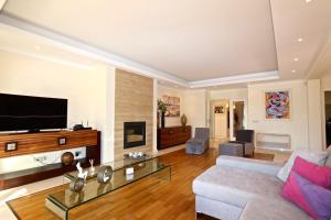 Villa Maelouance 92- Clever Details