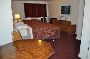 Golden Lion Motel