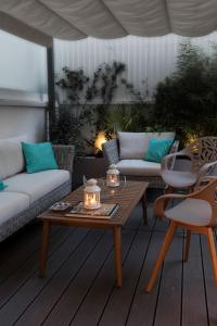 Flea Market Alfama House (PatioPoolACGarage)