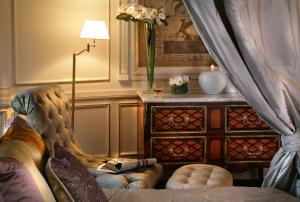 Hotels Chateau Hotel Mont Royal Chantilly : photos des chambres