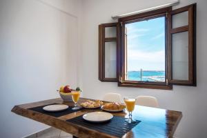 Salty Sea Suite at Naoussa Center Paros Greece