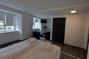 Maisons de vacances Gites Au Chateau Fleuri : photos des chambres