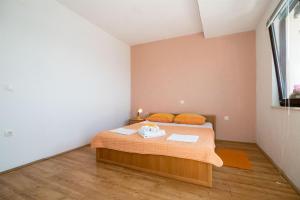 Apartments Galic