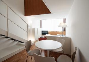 BB Hotels Aparthotel Desuite