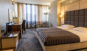 Cosmopolitan Hotel & Wellness