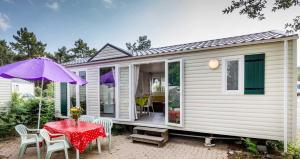 Campings Bungalow Vacances : photos des chambres