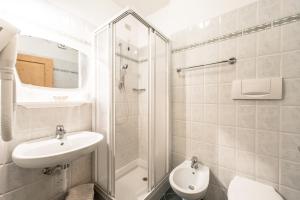 Economy Double Room room in Garni Tyrolia