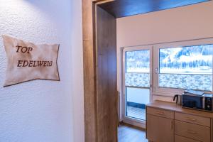 Apartment with Balcony room in Gästehaus Runhof